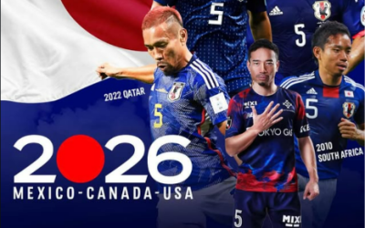 El lateral japonés Yuto Nagatomo festeja su convocatoria al Mundial 2026 durante un entrenamiento con el FC Tokyo.