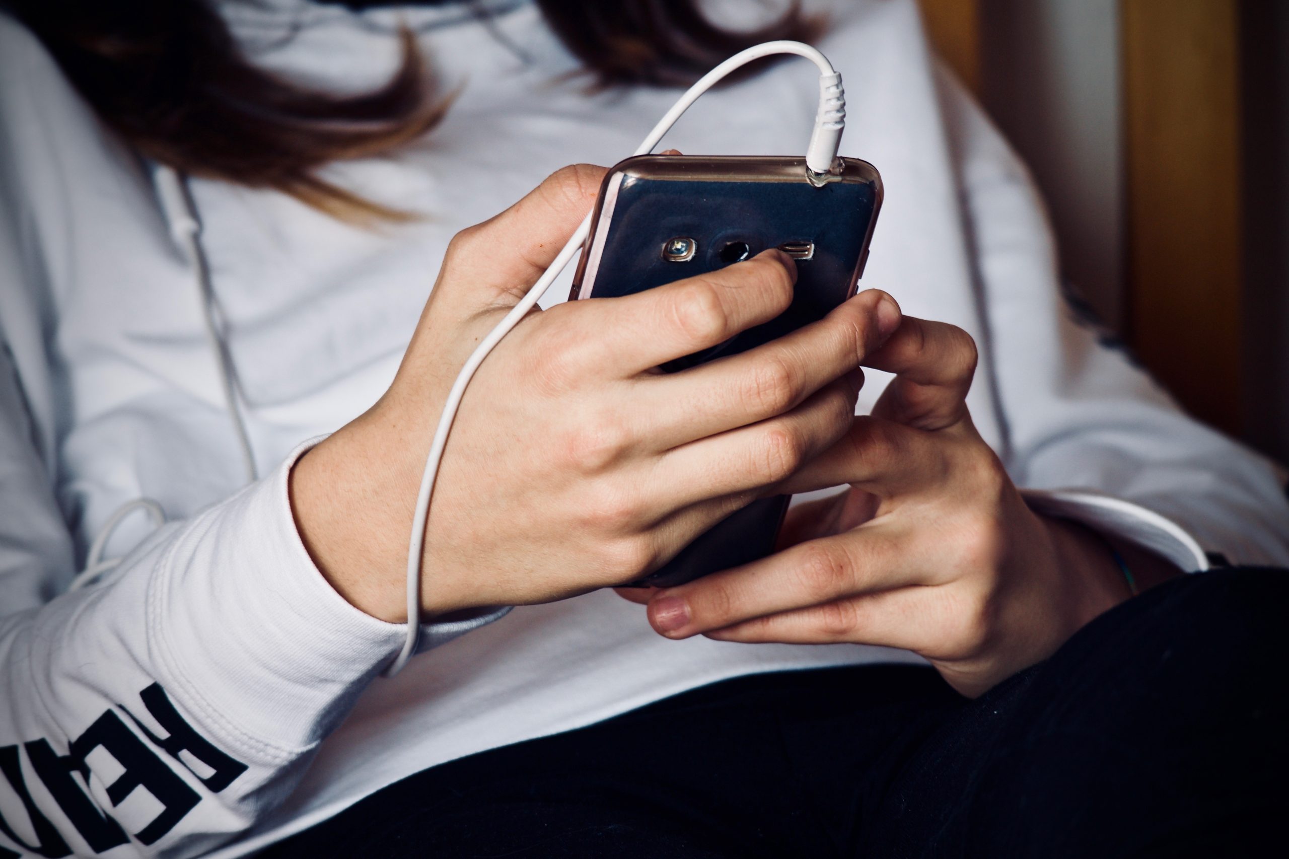 Meta implementará inteligencia artificial para eliminar cuentas de menores de 13 años