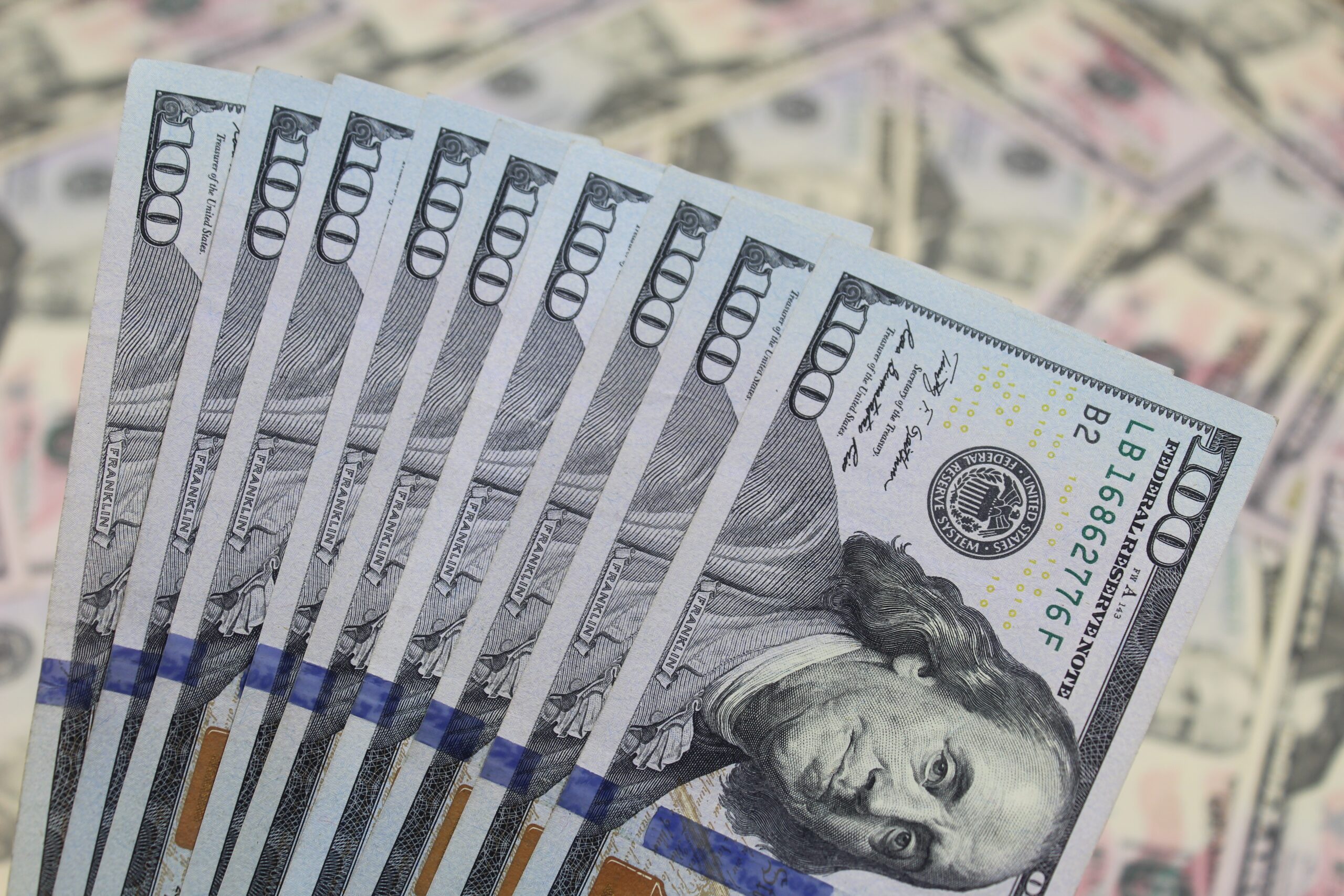 Sandra gabriel dollars 7544659