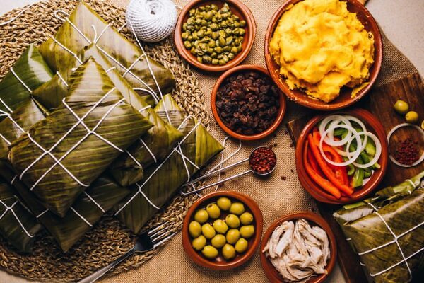 Como se hacen las hallacas una receta incluso para principiantes scaled e1669656957573