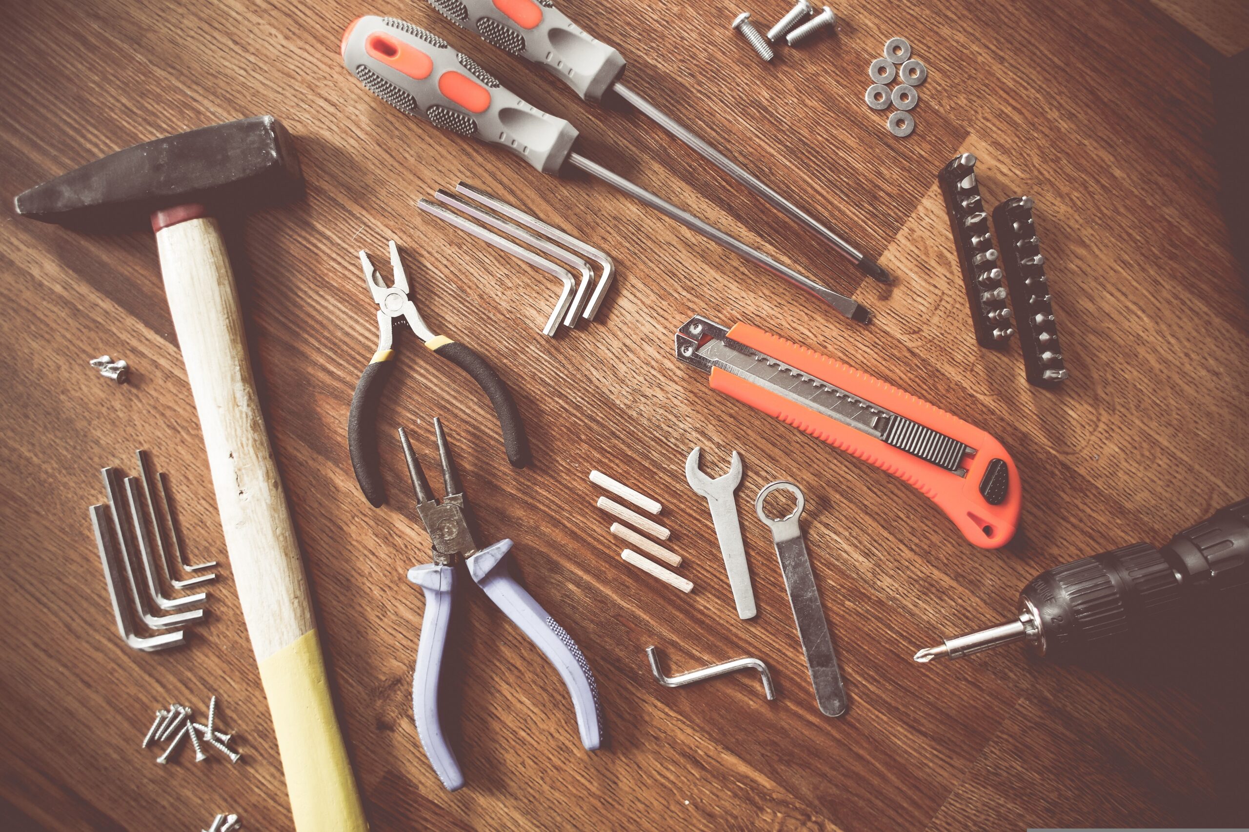 Picjumbo com tools 864983