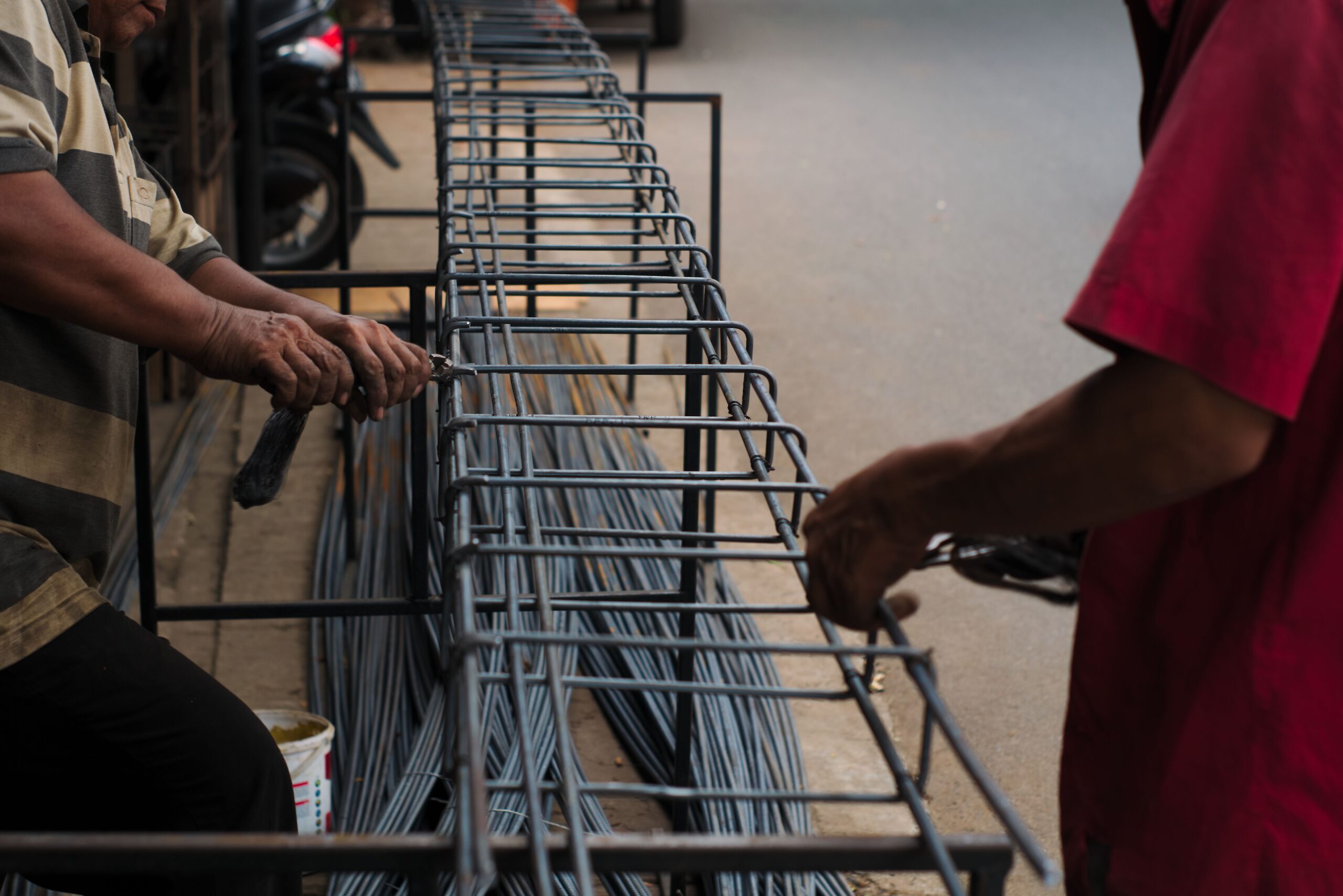 Materiales de construcción almacenados para obras de reconstrucción tras los terremotos en Venezuela.