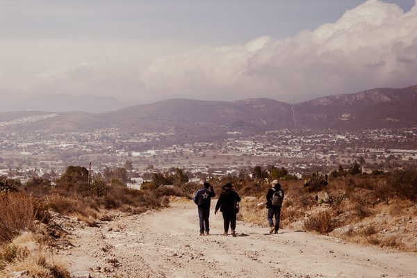 Hispanos piden regularizar a migrantes de larga data en Estados Unidos