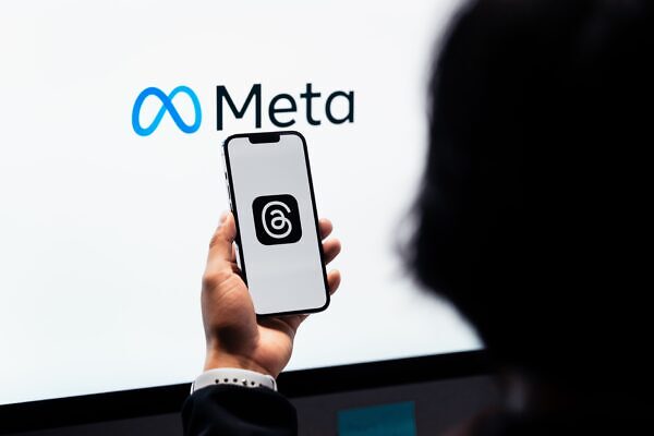 Meta lanza nuevos modelos de IA para competir con OpenAI y Anthropic